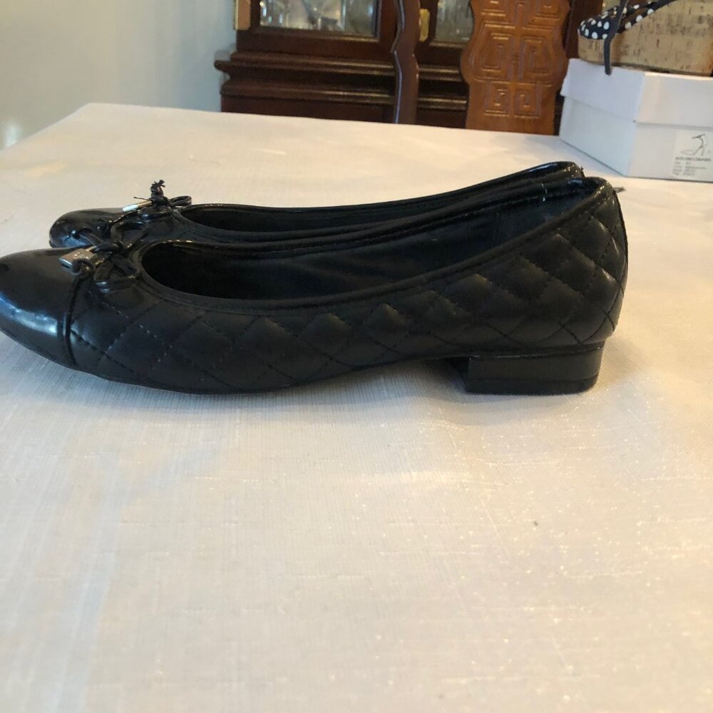 Anne Klein Flex Black Ballet Flats - Size 8 - Picture 3 of 5